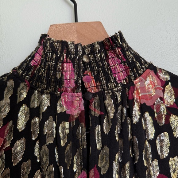 Kate Spade New York Rose Garden Smocked Shift Dress - Picture 11 of 12